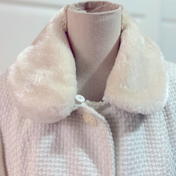 Kensie ivory workmen’s winter coat SZ L gently used - Picture 5 of 14